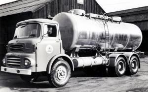 Albion Reiver RE27 Tanker